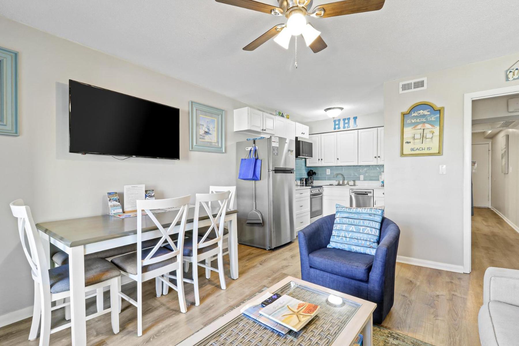 The Breakers #220 Beach Condo, Beautiful Ocean View At Coligny Beach, 4 N Forest Beach Drive Hilton Head, Walk To All Shops Restaurants, Renovated Jan 2024, Vacation Rental Hhi Llc ฮิลตันเฮดไอส์แลนด์ ภายนอก รูปภาพ