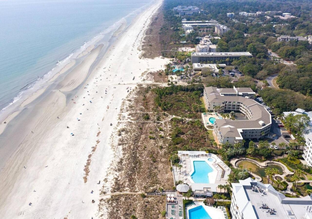 The Breakers #220 Beach Condo, Beautiful Ocean View At Coligny Beach, 4 N Forest Beach Drive Hilton Head, Walk To All Shops Restaurants, Renovated Jan 2024, Vacation Rental Hhi Llc ฮิลตันเฮดไอส์แลนด์ ภายนอก รูปภาพ